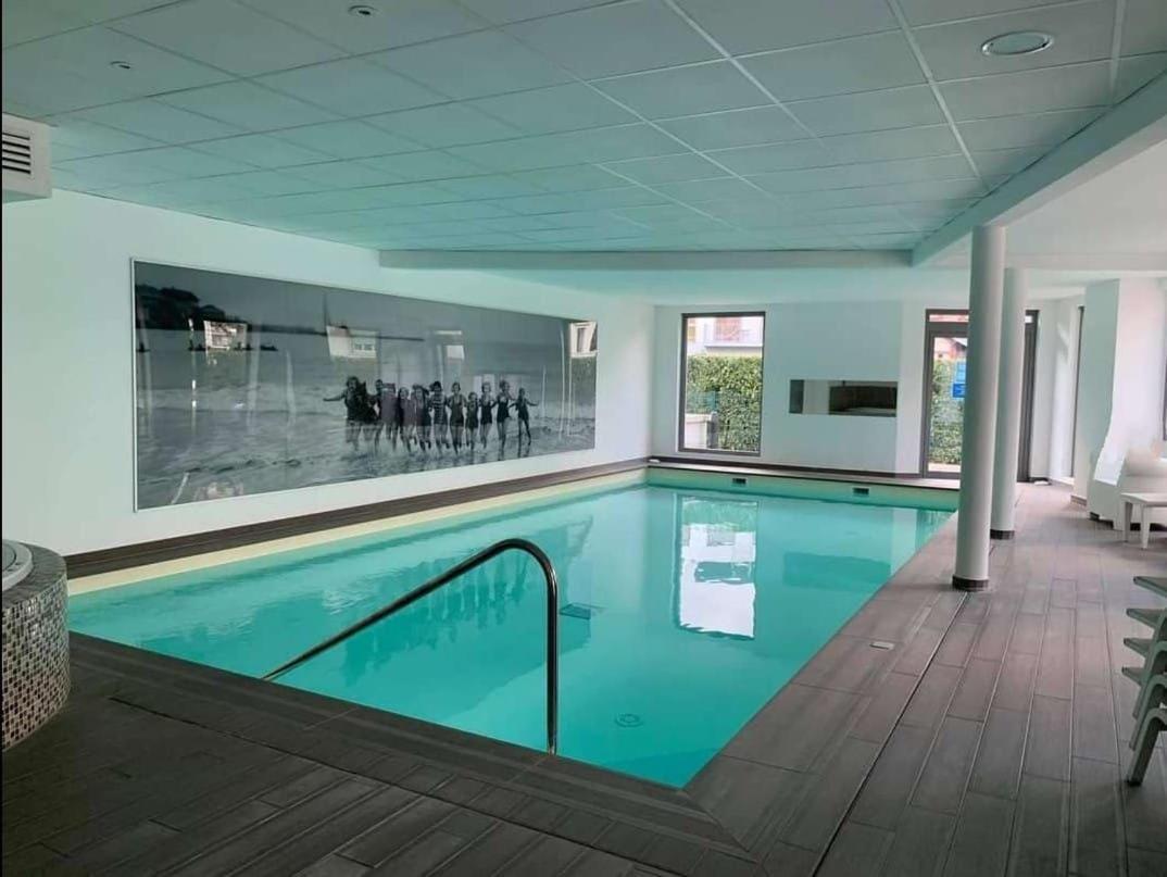 Apartment Le Petit Port - 4 Etoiles - Standing, Vue Lac, Calme, Piscine